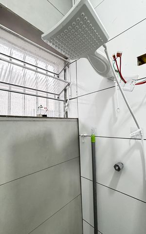 Casa à venda com 58m², 2 quartos e sem vaga Casa à venda com 58m², 2 quartos e sem vagaBanheiro da Suíte