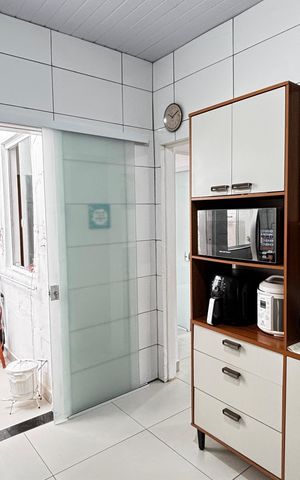 Casa à venda com 58m², 2 quartos e sem vaga Casa à venda com 58m², 2 quartos e sem vagaCozinha