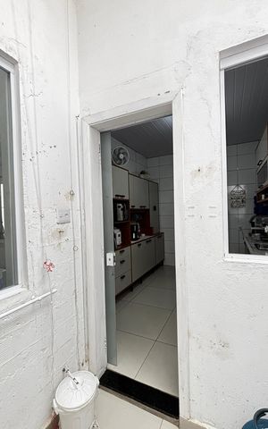 Casa à venda com 58m², 2 quartos e sem vaga Casa à venda com 58m², 2 quartos e sem vagaÁrea de Serviço