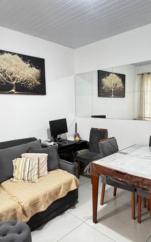 Casa à venda com 58m², 2 quartos e sem vaga Casa à venda com 58m², 2 quartos e sem vagaSala