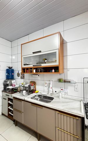 Casa à venda com 58m², 2 quartos e sem vaga Casa à venda com 58m², 2 quartos e sem vagaCozinha
