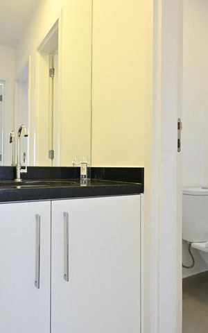 Apartamento para alugar com 58m², 2 quartos e 2 vagasBanheiro