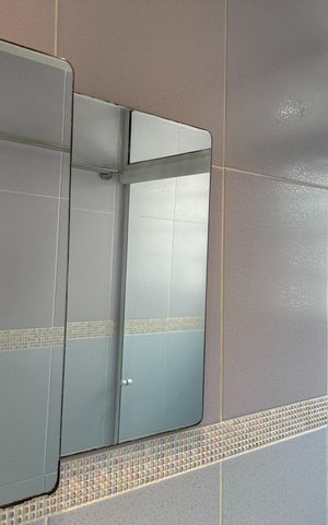 Apartamento para alugar com 58m², 2 quartos e 1 vaga Apartamento para alugar com 58m², 2 quartos e 1 vagaBanheiro da Suíte 1