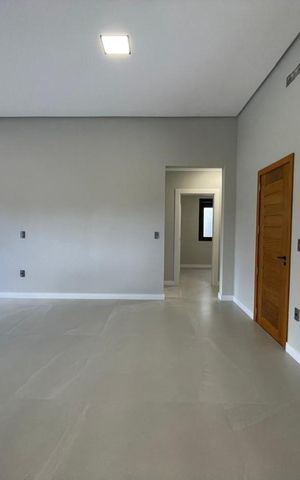 Casa à venda com 130m², 3 quartos e 2 vagas