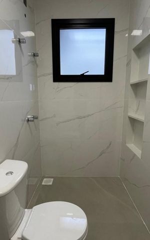 Casa à venda com 130m², 3 quartos e 2 vagas
