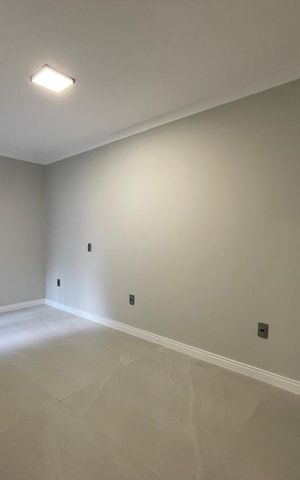 Casa à venda com 130m², 3 quartos e 2 vagas