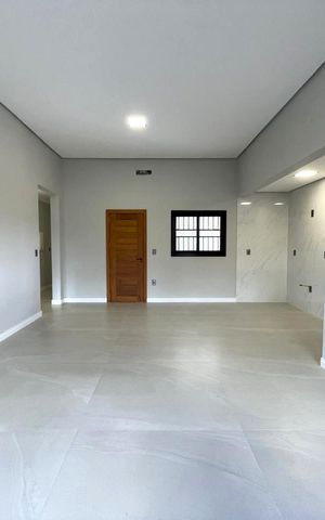 Casa à venda com 130m², 3 quartos e 2 vagas