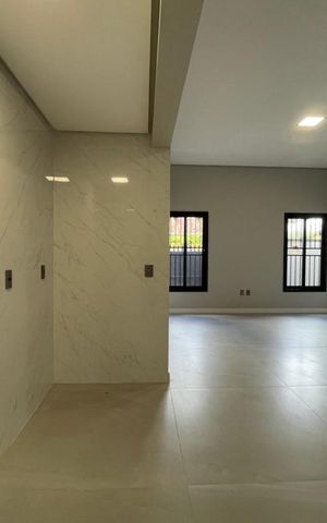Casa à venda com 130m², 3 quartos e 2 vagas