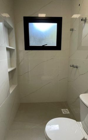 Casa à venda com 128m², 3 quartos e 2 vagas