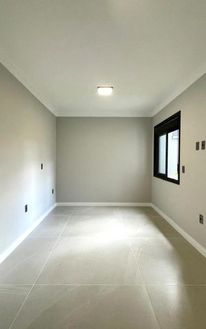 Casa à venda com 128m², 3 quartos e 2 vagas