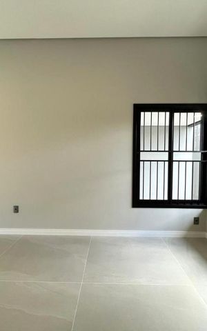 Casa à venda com 128m², 3 quartos e 2 vagas