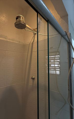 Apartamento para alugar com 130m², 3 quartos e sem vaga