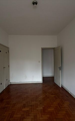 Apartamento para alugar com 130m², 3 quartos e sem vaga