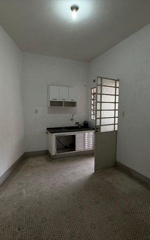 Apartamento para alugar com 130m², 3 quartos e sem vaga