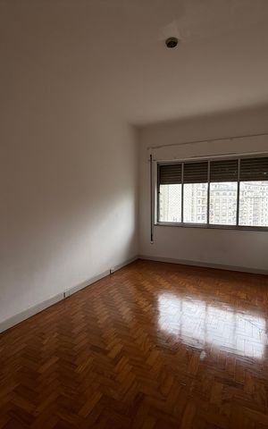 Apartamento para alugar com 130m², 3 quartos e sem vaga