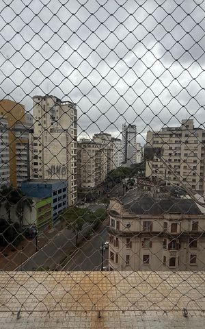 Apartamento para alugar com 130m², 3 quartos e sem vaga