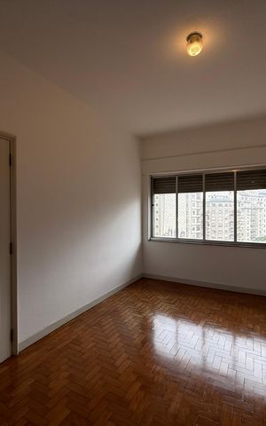 Apartamento para alugar com 130m², 3 quartos e sem vaga