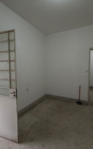 Apartamento para alugar com 130m², 3 quartos e sem vaga