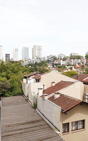 Apartamento à venda com 73m², 3 quartos e sem vagaCozinha + Área de Serviço Vista