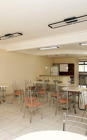 Apartamento à venda com 73m², 3 quartos e sem vagaÁrea Comum - Salão de Festas