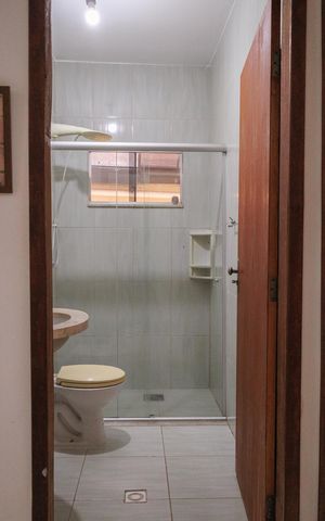 Casa à venda com 100m², 3 quartos e 4 vagas