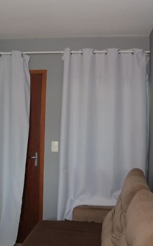 Casa de condomínio à venda com 42m², 2 quartos e sem vaga Casa de condomínio à venda com 42m², 2 quartos e sem vagaSala