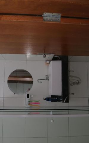 Casa de condomínio à venda com 42m², 2 quartos e sem vaga Casa de condomínio à venda com 42m², 2 quartos e sem vagaBanheiro