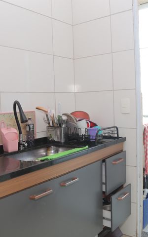 Casa de condomínio à venda com 42m², 2 quartos e sem vaga Casa de condomínio à venda com 42m², 2 quartos e sem vagaCozinha