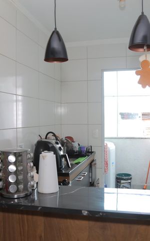 Casa de condomínio à venda com 42m², 2 quartos e sem vaga Casa de condomínio à venda com 42m², 2 quartos e sem vagaCozinha