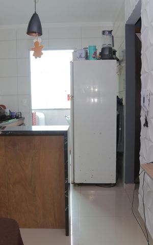 Casa de condomínio à venda com 42m², 2 quartos e sem vaga Casa de condomínio à venda com 42m², 2 quartos e sem vagaSala