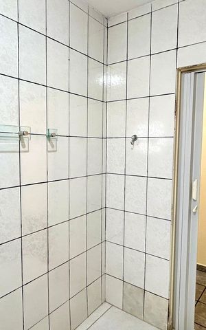 Casa para alugar com 80m², 1 quarto e 2 vagas