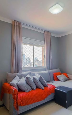 Apartamento à venda com 123m², 3 quartos e 2 vagas Apartamento à venda com 123m², 3 quartos e 2 vagasSala