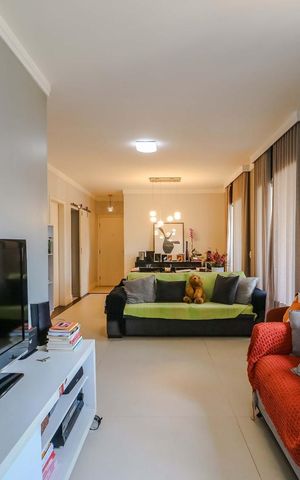 Apartamento à venda com 123m², 3 quartos e 2 vagas Apartamento à venda com 123m², 3 quartos e 2 vagasSala