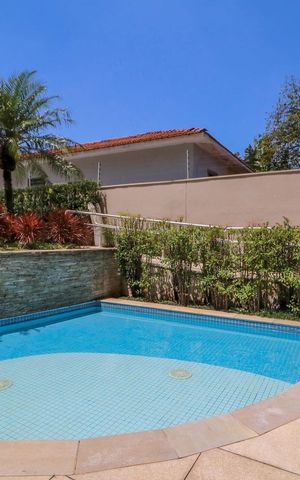 Apartamento à venda com 123m², 3 quartos e 2 vagas Apartamento à venda com 123m², 3 quartos e 2 vagasÁrea em comum