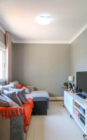 Apartamento à venda com 123m², 3 quartos e 2 vagas Apartamento à venda com 123m², 3 quartos e 2 vagasSala