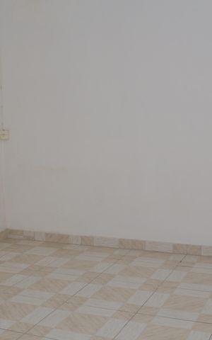 Casa à venda com 150m², 3 quartos e 2 vagas Casa à venda com 150m², 3 quartos e 2 vagasQuarto 1