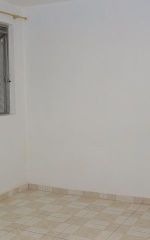 Casa à venda com 150m², 3 quartos e 2 vagas Casa à venda com 150m², 3 quartos e 2 vagasSala