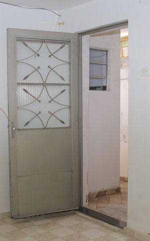 Casa à venda com 150m², 3 quartos e 2 vagas Casa à venda com 150m², 3 quartos e 2 vagasSala