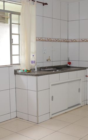 Casa à venda com 150m², 3 quartos e 2 vagas Casa à venda com 150m², 3 quartos e 2 vagasCozinha