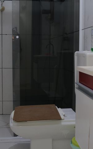 Casa à venda com 150m², 3 quartos e 2 vagas Casa à venda com 150m², 3 quartos e 2 vagasBanheiro