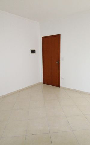 Apartamento para alugar com 75m², 2 quartos e 1 vagaSala