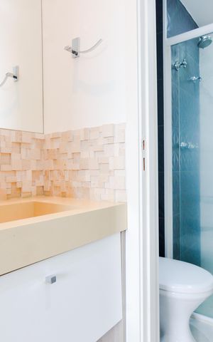 Apartamento para alugar com 69m², 2 quartos e 2 vagasBanheiro Social 