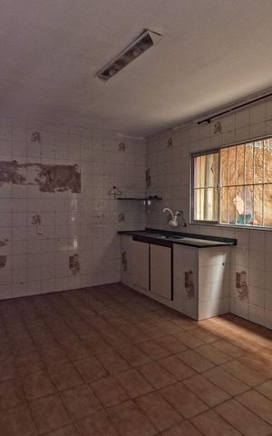 Casa à venda com 150m², 3 quartos e 3 vagas