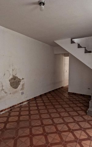 Casa à venda com 150m², 3 quartos e 3 vagas