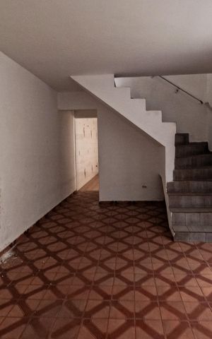 Casa à venda com 150m², 3 quartos e 3 vagas