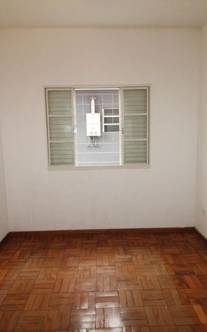 Casa para alugar com 250m², 3 quartos e 3 vagasQuarto 2