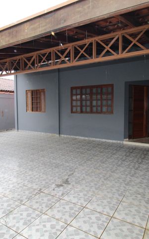 Casa para alugar com 250m², 3 quartos e 3 vagasGaragem