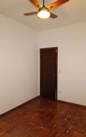 Casa para alugar com 250m², 3 quartos e 3 vagasQuarto 2