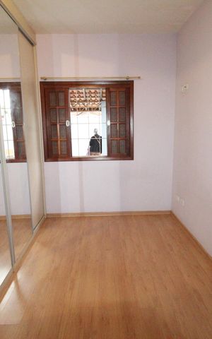 Casa para alugar com 250m², 3 quartos e 3 vagasSuíte