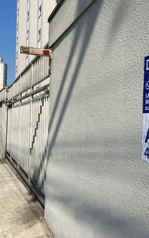 Apartamento para alugar com 44m², 2 quartos e 1 vaga Apartamento para alugar com 44m², 2 quartos e 1 vagaFachada e Placa